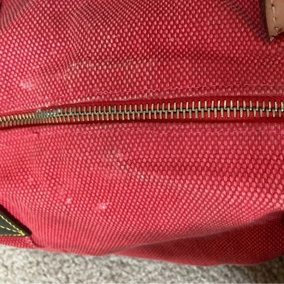 Rare Dooney & Bourke Vintage Small Red Canvas Duffle Bag with Leather Handles - Picture 13 of 16
